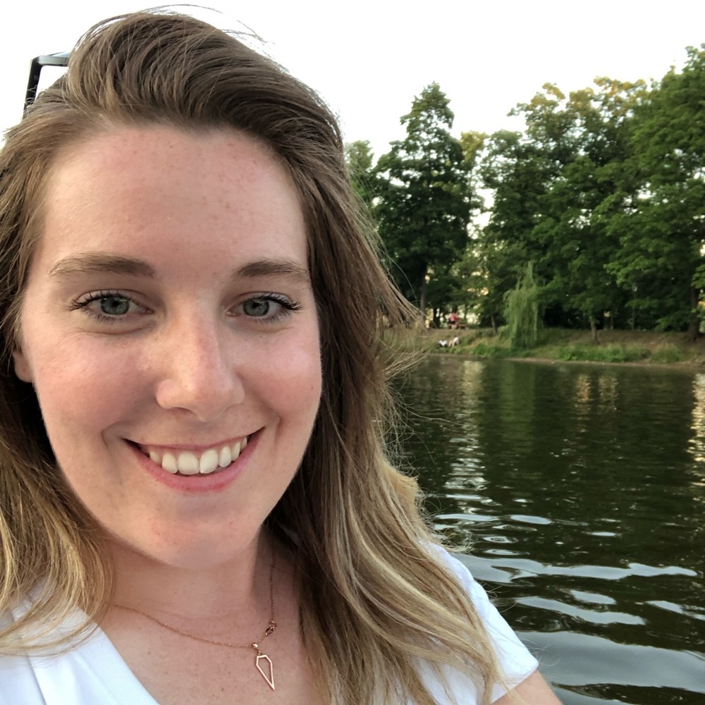 Meet your Posher, Lauren